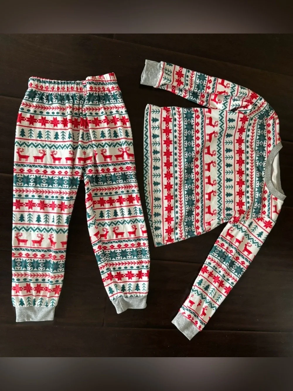 Christmas pajama size 3T